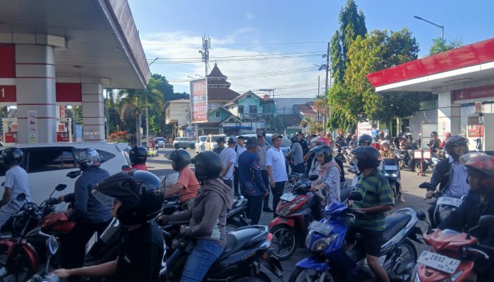 Bupati Bondowoso Sebut Krisis BBM Disebabkan Distribusi, Bukan Kurangnya Stok