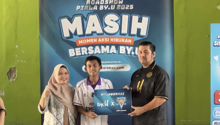 by.U Telkomsel Gelar Roadshow MASIH di SMKN 2 Surabaya, Persiapkan Piala by.U Surabaya Series