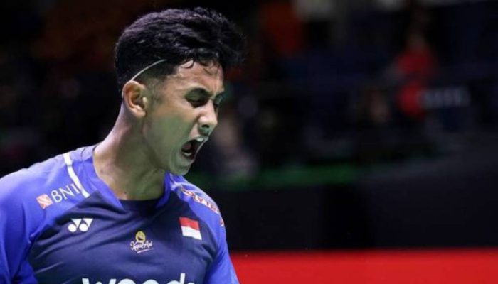 Alwi Farhan Hentikan Unggulan Taiwan, Melaju 16 Besar Kejuaraan Dunia 2025