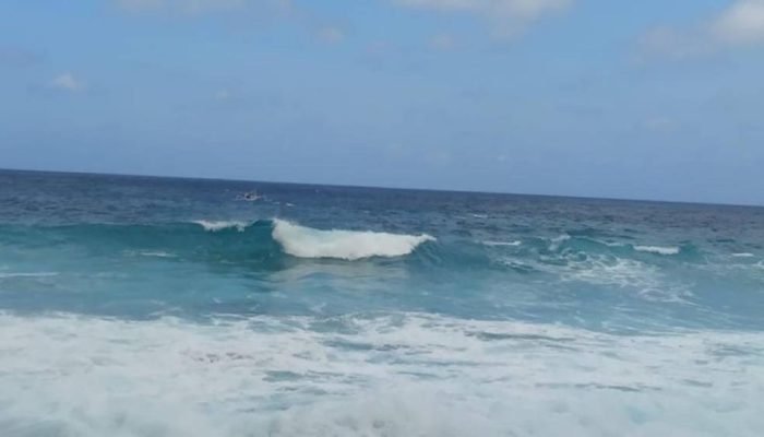 BMKG Peringatkan Potensi Gelombang Tinggi hingga 4 Meter di Perairan Jawa Timur