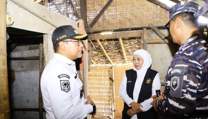 Pemprov Jatim dan TNI AL Bedah 300 Rumah Warga