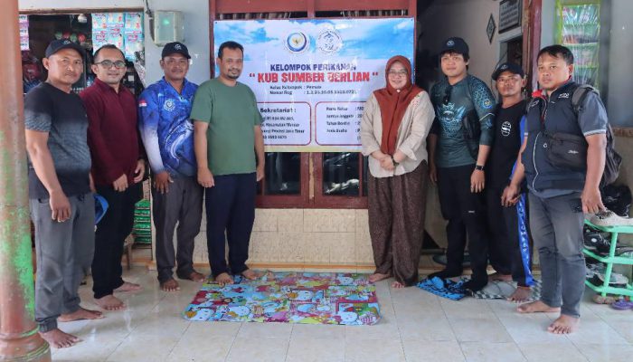 Sinyal Komunikasi Tembus Laut Muncar, Nelayan Banyuwangi Kini Bisa Video Call dari Tengah Laut