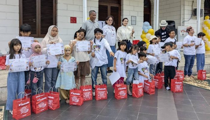 Galeri Merah Putih Surabaya Pamerkan Lukisan Anak Bertema ‘Terima Kasih Ayah dan Bunda’