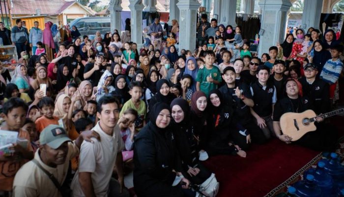 J99 Corp Sambangi Pengungsi Banjir Sumatra, Salurkan Bantuan Langsung