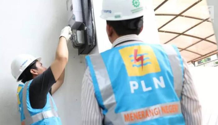 PLN Siagakan 69 Ribu Personel Amankan Pasokan Listrik Nataru dari Cuaca Ekstrem