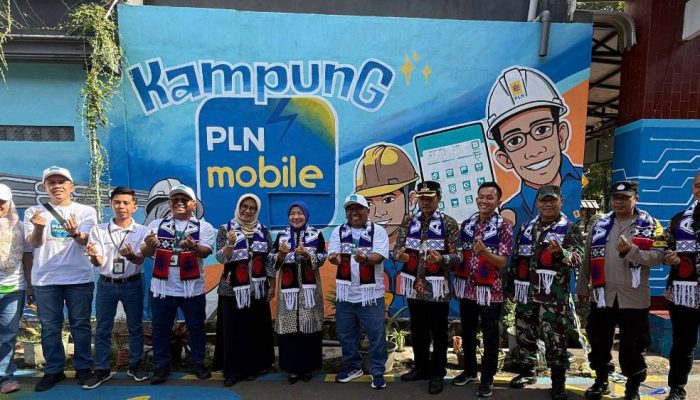 LN Kembangkan Kampung PLN Mobile x ICONNET di Kepanjen, Dorong Digitalisasi Layanan Kelistrikan