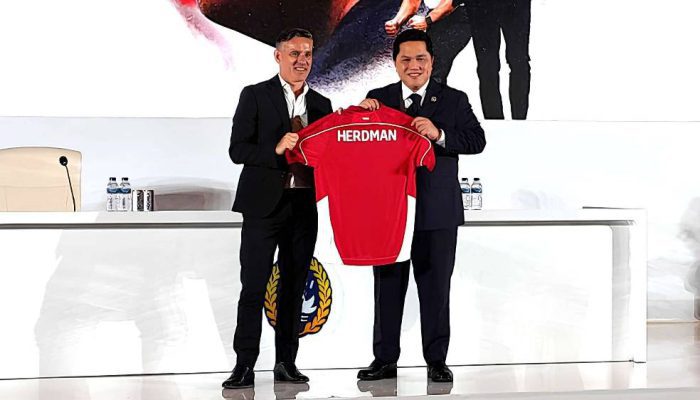 John Herdman Terkesan Atmosfer Sepak Bola Indonesia Usai Resmi Diperkenalkan PSSI