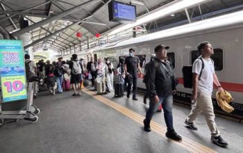 Libur Panjang Imlek 2026, KAI Daop 8 Surabaya Layani 42.668 Pelanggan di Hari Pertama