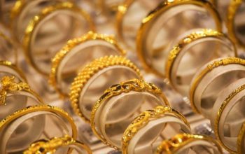 Pasar Fluktuatif, Simak Update Terbaru Harga Emas Perhiasan Per Selasa 24 Maret 2026