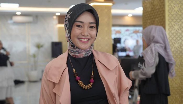 Lewat “Cantiknya Kartini TPS”, Perempuan Didorong Tampil Percaya Diri dan Inspiratif