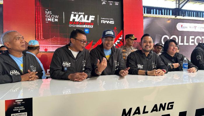 Pembukaan Race Pack Malang Half Marathon 2026 Meriah, Juragan 99 dan Wali Kota Hadir