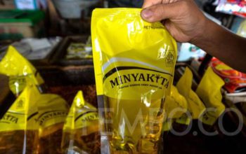 Bulog Jatim Tambah Distribusi MinyaKita untuk Tekan Harga di Pasaran
