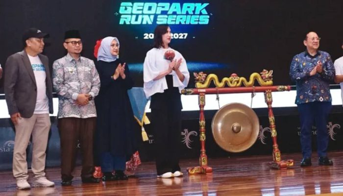 Sport Tourism Jadi Andalan, Kemenpar Gelar Ijen Geopark Run 2026