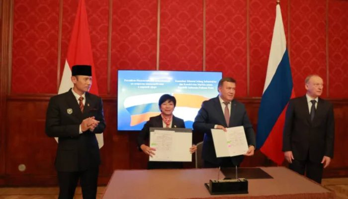 AHY dan PT PAL Dorong Penguatan Konektivitas Maritim Indonesia-Rusia