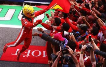 Hamilton Akhiri Penantian Panjang dengan Kemenangan Perdana Bersama Ferrari