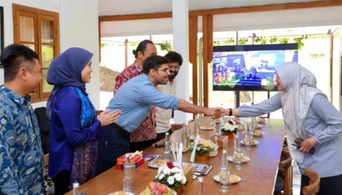 Warga Banyuwangi Segera Nikmati Layanan Konsultasi Kesehatan 24 Jam via WhatsApp