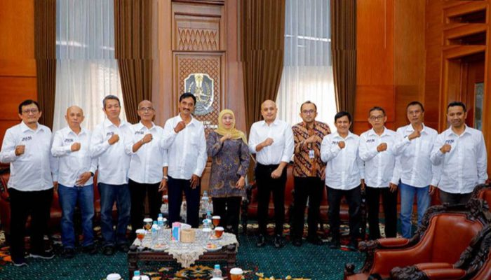 Khofifah Terima Pengurus JMSI Jatim, Bahas Penguatan Media Siber Berkualitas