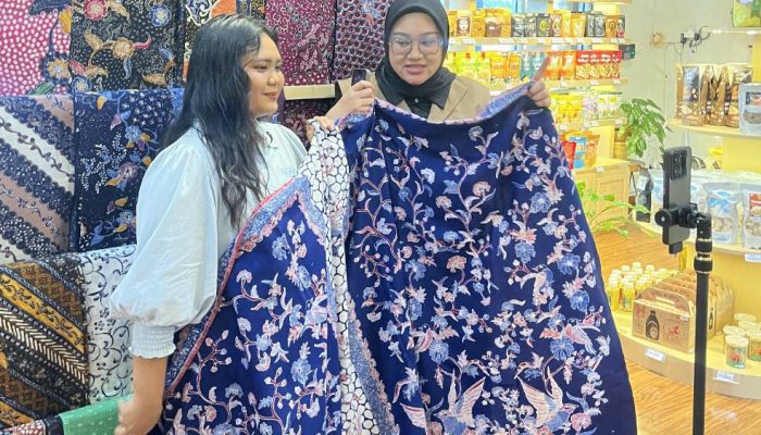 SIG Perkuat Ekonomi Kerakyatan, Rumah BUMN Rembang Dampingi 580 UMKM Berkembang
