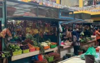 Omzet Anjlok, Pedagang Pasar Soponyono Rungkut Surabaya Keluhkan Sepinya Pembeli