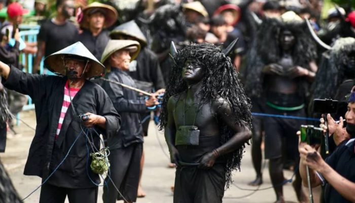 Ritual Kebo-keboan Alasmalang Banyuwangi Sedot Ribuan Pengunjung