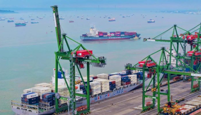 TTL Group Raih Throughput 1,2 Juta TEUs, Dorong Jawa Timur Menjadi Hub Logistik Global