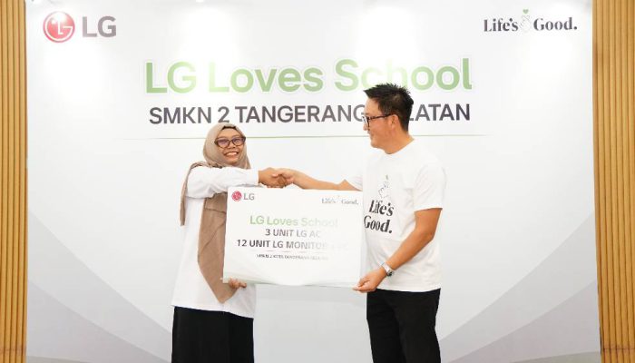 LG Donasikan Monitor dan AC untuk Tingkatkan Pembelajaran Berbasis Teknologi di SMKN 2 Tangerang Selatan