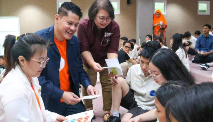 Tanamkan Kebiasaan Finansial Sejak Dini, FWD Insurance Hadirkan JA SparkTheDream di Surabaya
