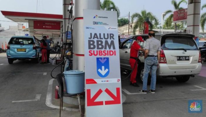 Kemenkeu Akan Tata Ulang BBM Bersubsidi pada 2027, Pemilik Mobil Mewah Jadi Sorotan