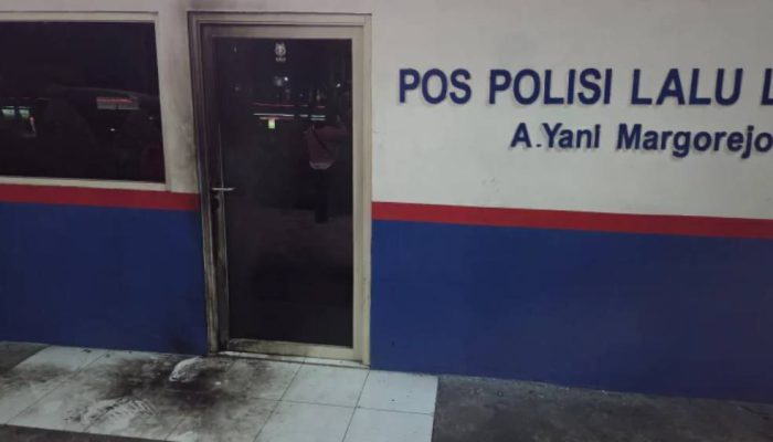 Pos Polisi di Margorejo Surabaya Diduga Diserang Bom Molotov
