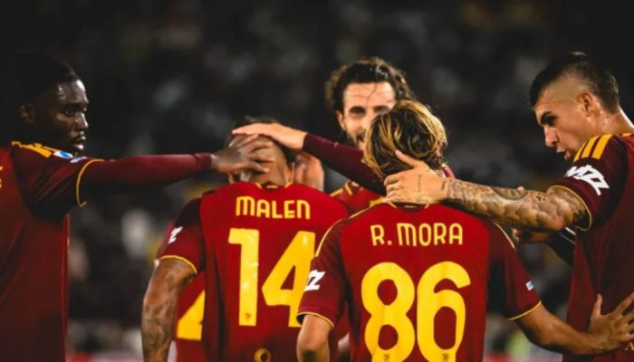 Donyell Malen Menggila, AS Roma Libas Fiorentina 4-0