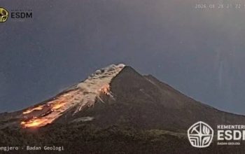 Gunung Merapi Meluncurkan Awan Panas Guguran Sejauh 2.000 Meter, Status Masih Siaga Level III
