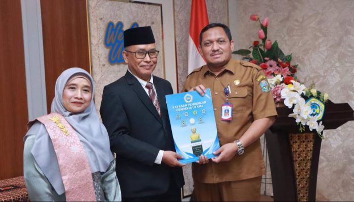 Pelantikan Pimpinan Baru SMP-SMA Dr. Soetomo 2026–2030: Didorong Jadi Influencer Pendidikan di Surabaya Timur