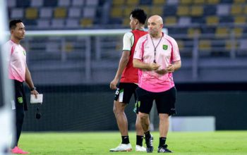 Persebaya vs Garudayaksa FC di GBT, Bernardo Tavares Waspadai Pemain Timnas