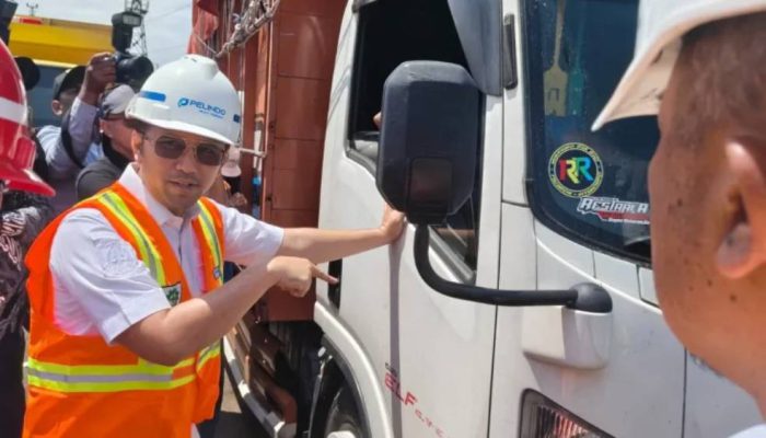 Kemacetan Truk di Pelabuhan Ketapang Jadi Perhatian, Pemprov Jatim Siapkan Sejumlah Solusi