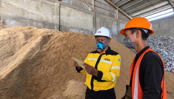SIG Pabrik Tuban Perkuat Produksi Semen Hijau dengan 400 Ton Sekam Padi per Hari