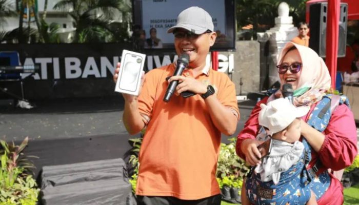 Unggah Struk di Sipundiwangi, 44 Warga Banyuwangi Dapat Hadiah hingga Paket Umrah