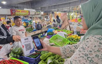 Dukung Ekonomi Digital, BRI Sediakan WiFi untuk Pedagang Pasar Keputran