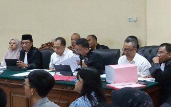 Kasus Korupsi IPAT ESDM Jatim, Nurkholis Disebut Terima Uang dan Cendera Mata